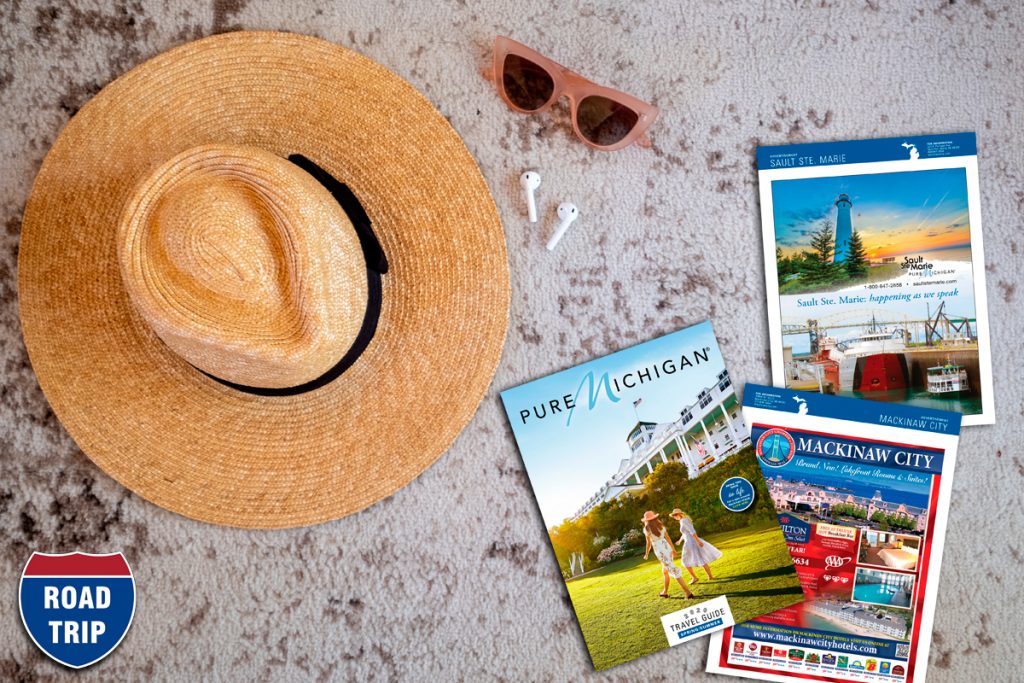 Hat, sunglasses, maps