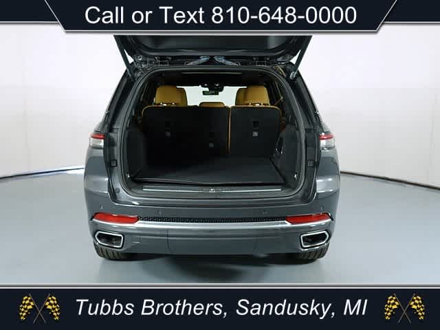 2022 Jeep Grand Cherokee Summit