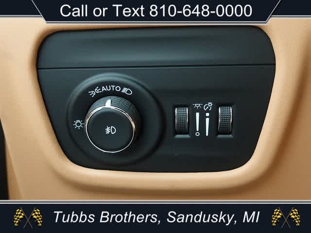 2022 Jeep Grand Cherokee Summit