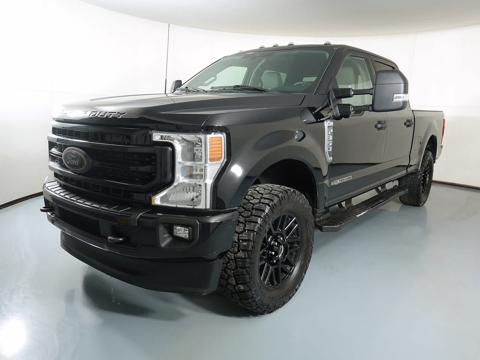 2022 Ford Super Duty F-350 SRW XLT