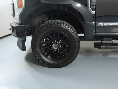 2022 Ford Super Duty F-350 SRW XLT