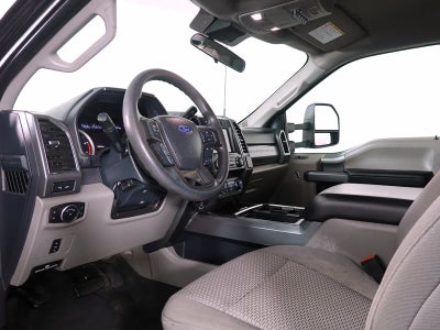 2022 Ford Super Duty F-350 SRW XLT