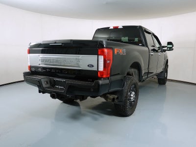 2017 Ford Super Duty F-350 SRW Platinum