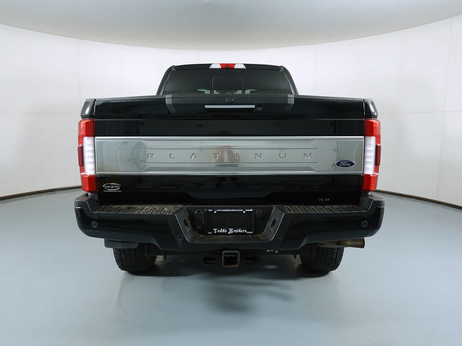 2017 Ford Super Duty F-350 SRW Platinum