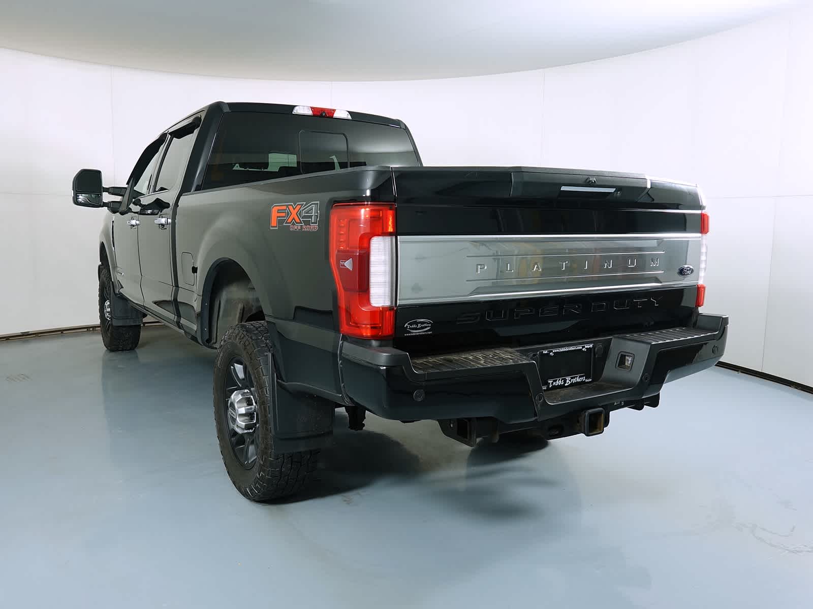 2017 Ford Super Duty F-350 SRW Platinum