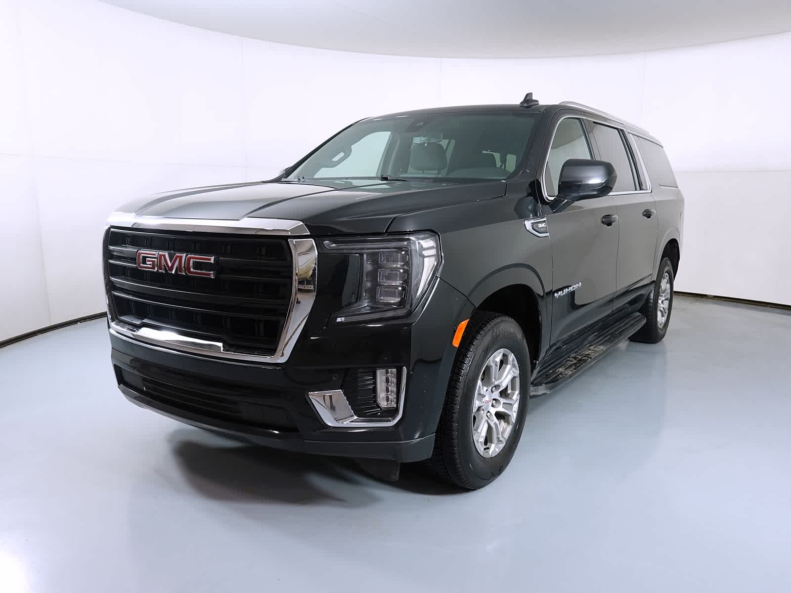 2022 GMC Yukon XL SLE