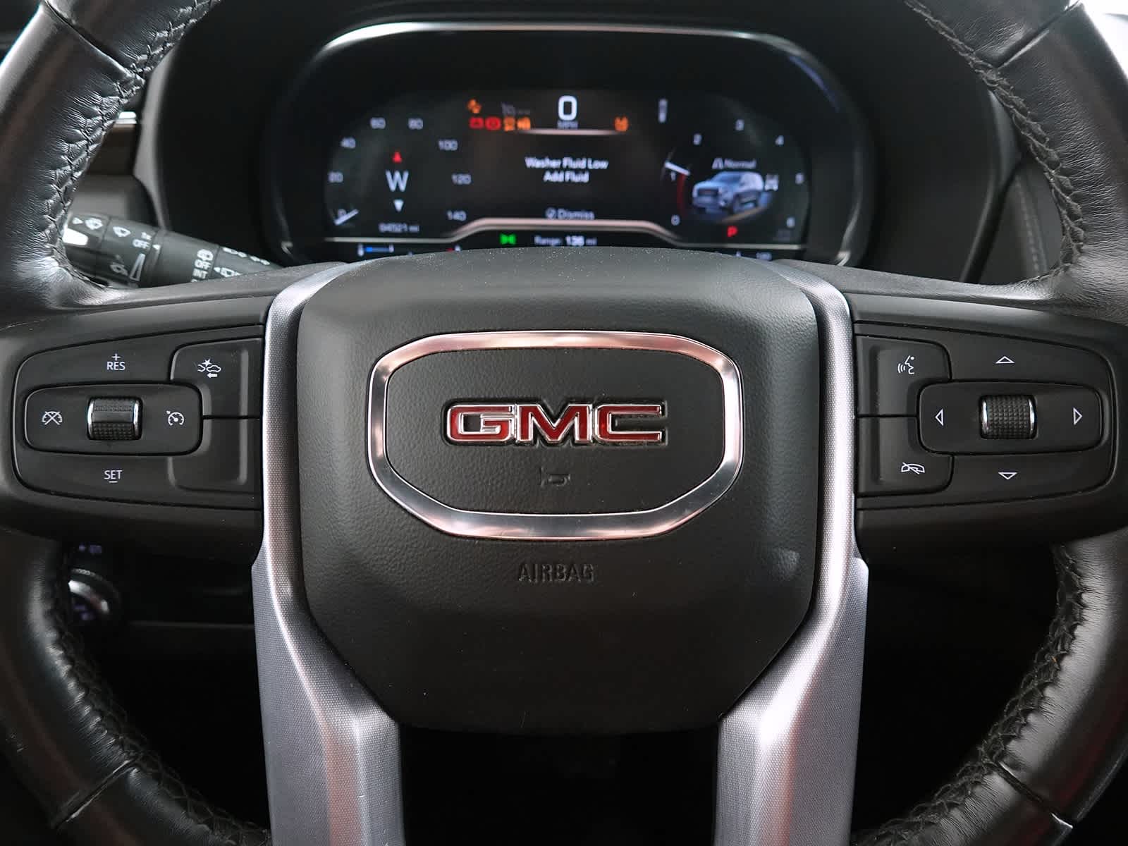 2022 GMC Yukon XL SLE