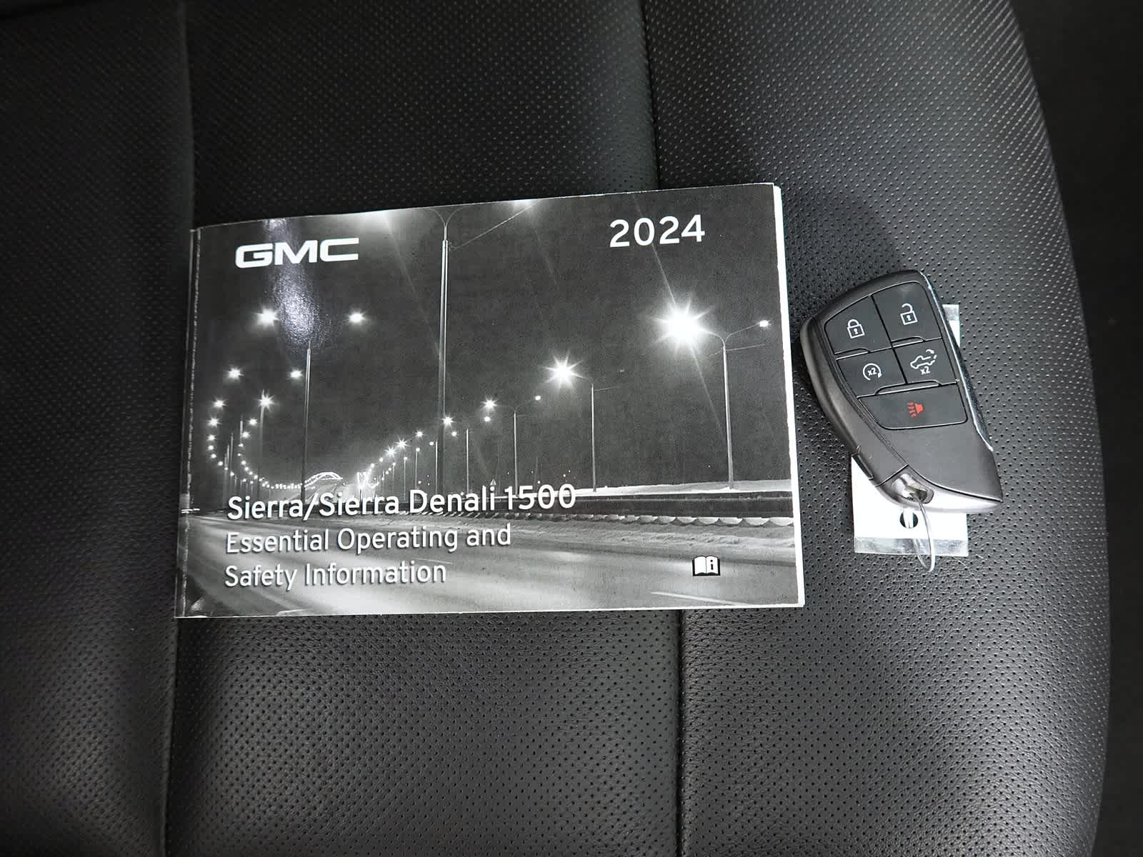 2024 GMC Sierra 1500 SLT