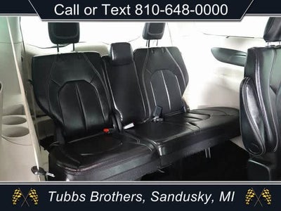 2022 Chrysler Pacifica Touring L