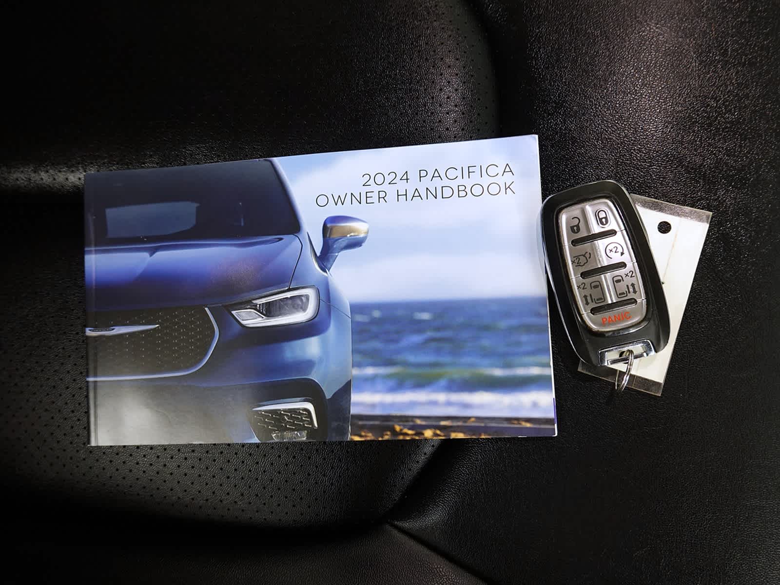 2024 Chrysler Pacifica Touring L