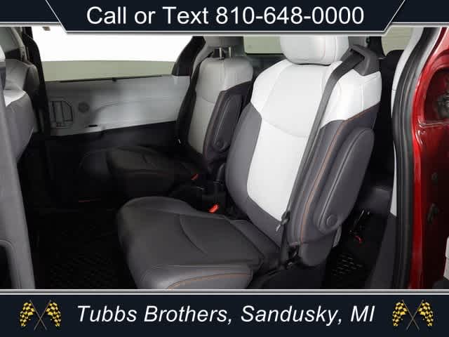 2022 Toyota Sienna XSE