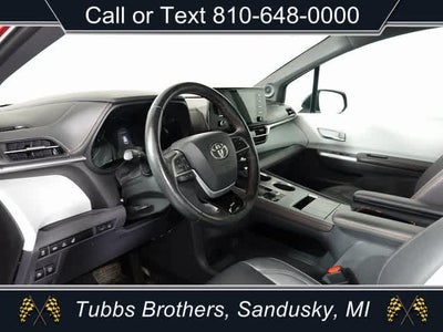 2022 Toyota Sienna XSE