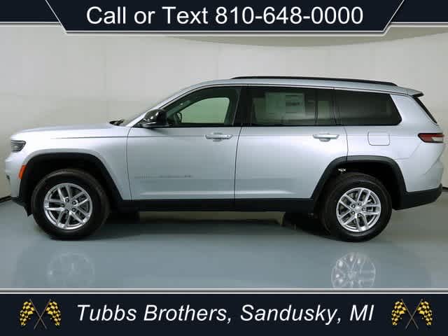 2025 Jeep Grand Cherokee GRAND CHEROKEE L LAREDO X 4X4