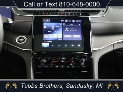 2025 Jeep Grand Cherokee GRAND CHEROKEE L LAREDO X 4X4