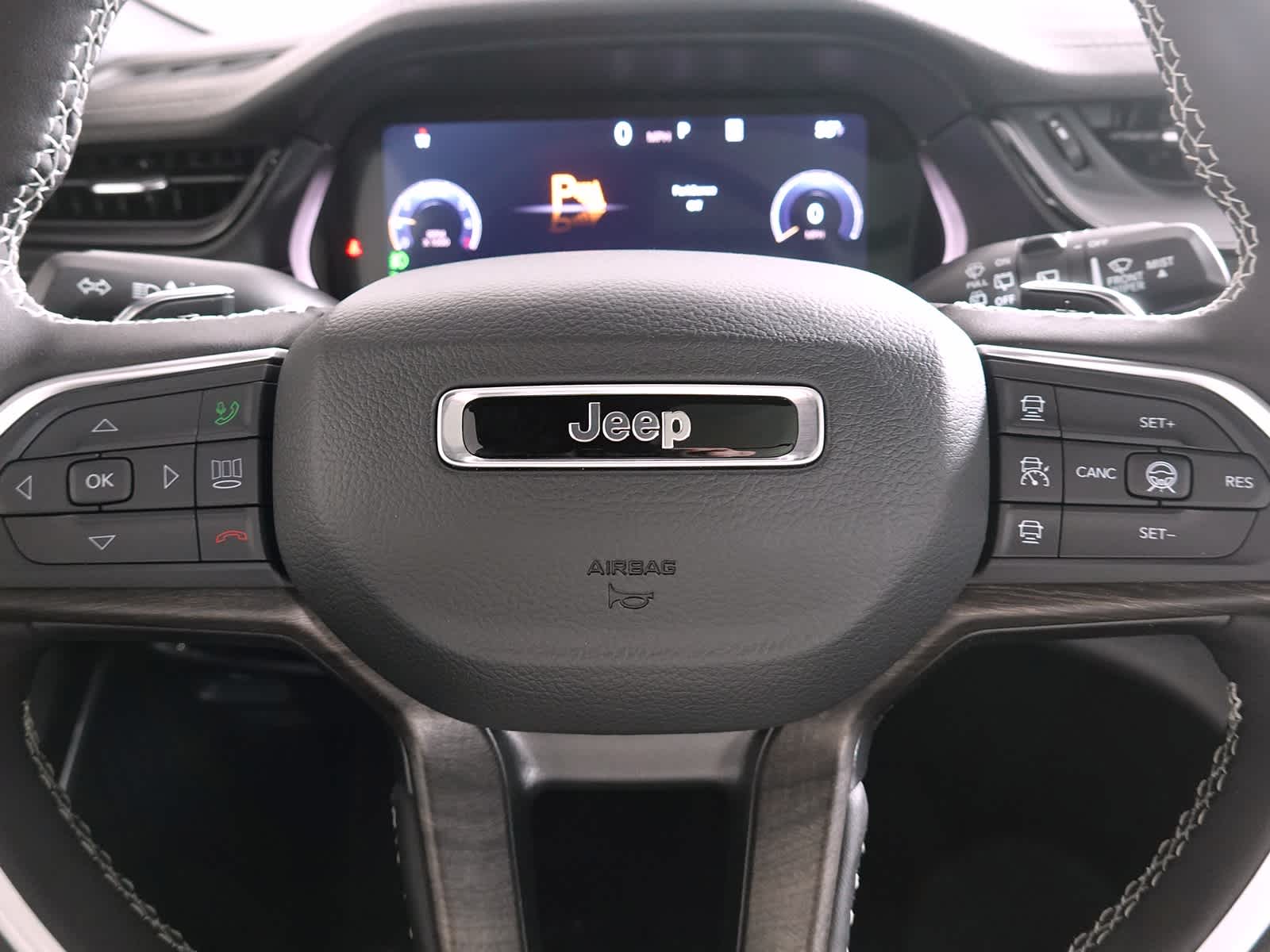 2026 Jeep Grand Cherokee GRAND CHEROKEE L LIMITED RESERVE 4X4