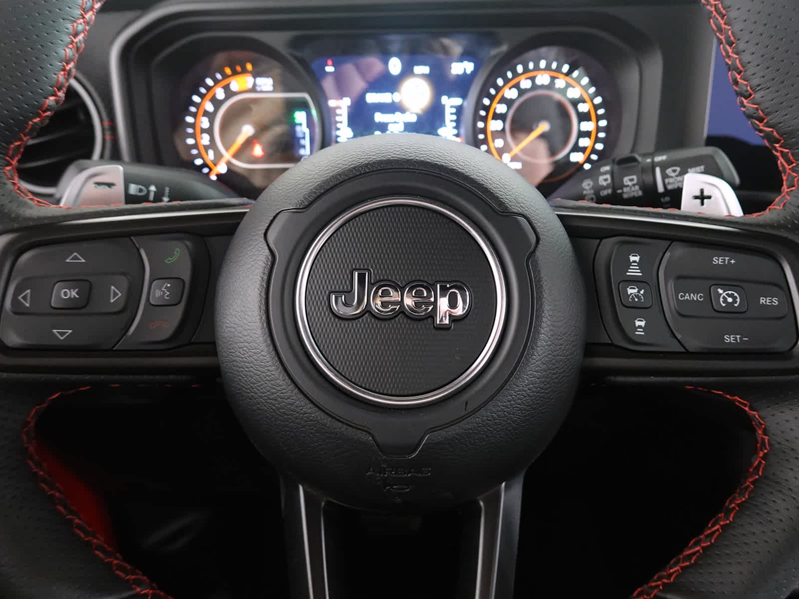 2026 Jeep Wrangler WRANGLER 4-DOOR MOAB 392