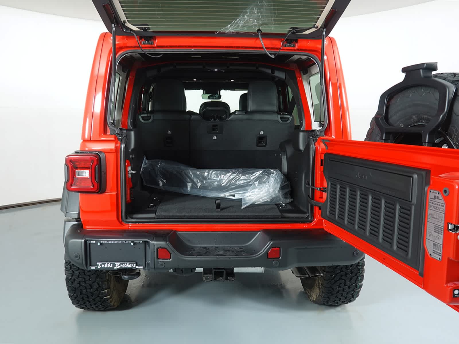 2026 Jeep Wrangler WRANGLER 4-DOOR MOAB 392