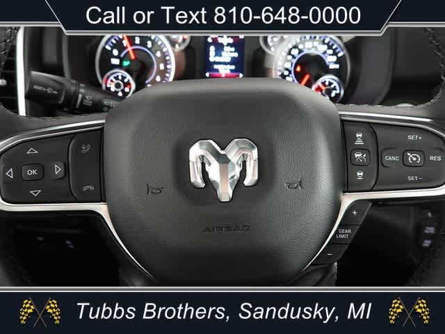 2025 RAM Ram 1500 RAM 1500 BIG HORN CREW CAB 4X4 5'7' BOX