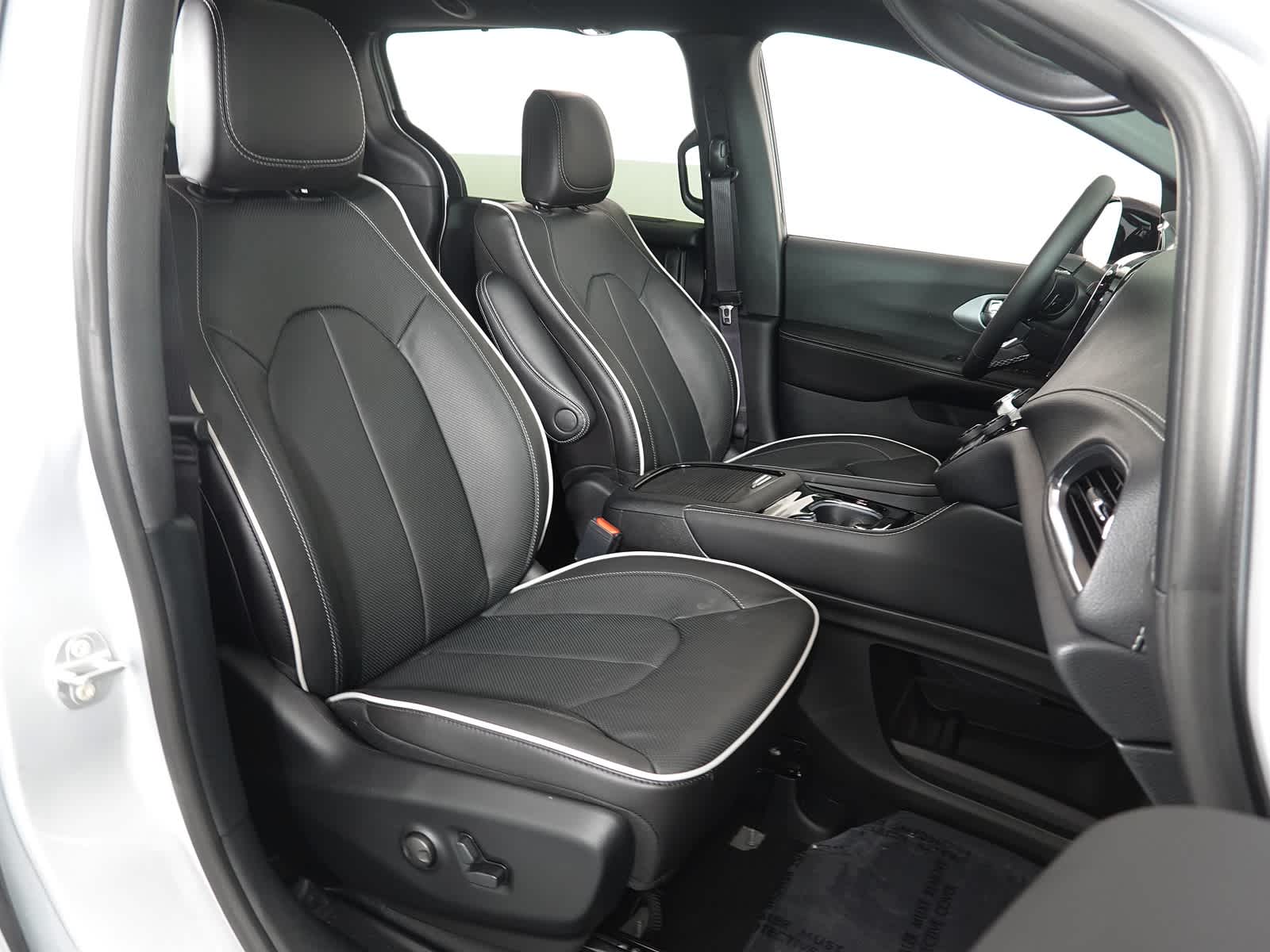 2026 Chrysler Pacifica PACIFICA LIMITED