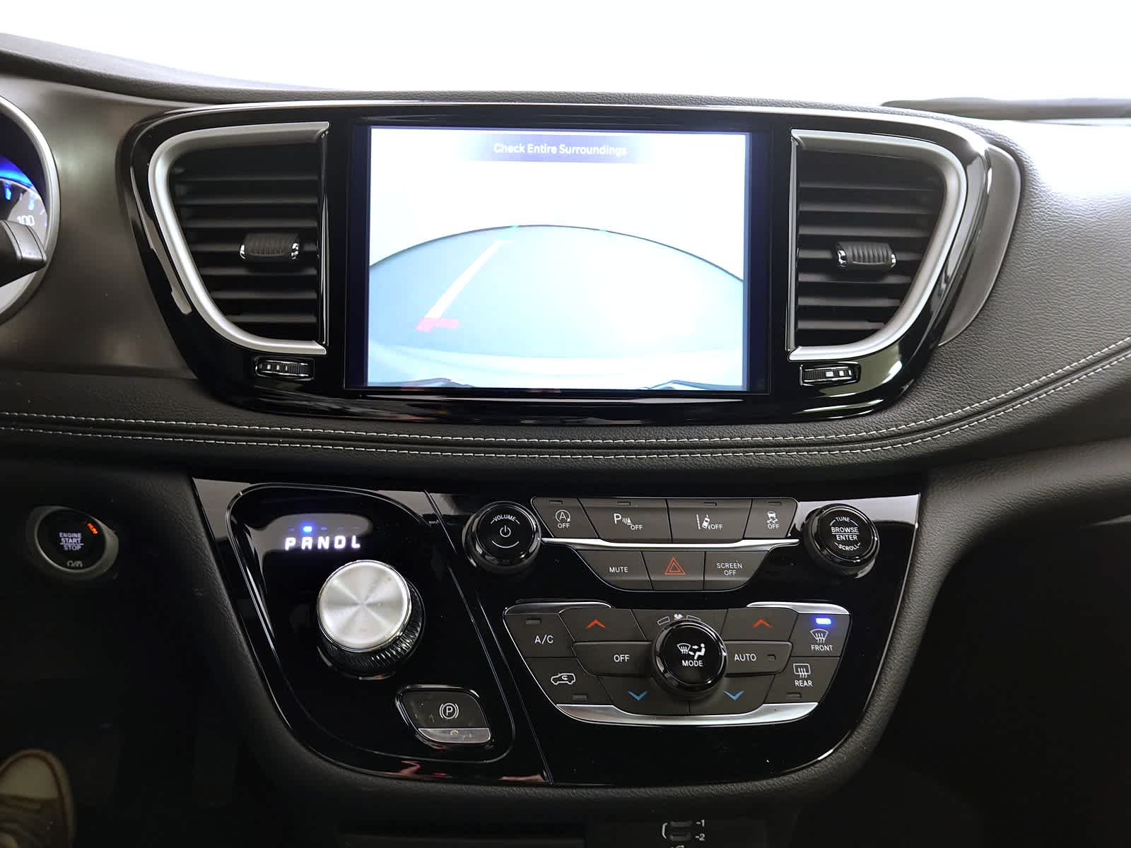 2026 Chrysler Pacifica PACIFICA SELECT AWD