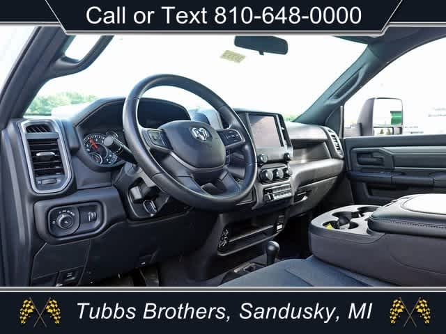 2024 RAM Ram 2500 RAM 2500 TRADESMAN REGULAR CAB 4X4 8' BOX