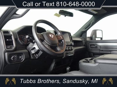 2024 RAM Ram 3500 Chassis Cab RAM 3500 TRADESMAN CHASSIS REGULAR CAB 4X4 60' CA