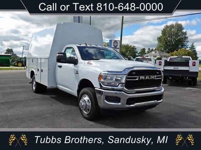 2024 RAM Ram 3500 Chassis Cab RAM 3500 TRADESMAN CHASSIS REGULAR CAB 4X4 84' CA